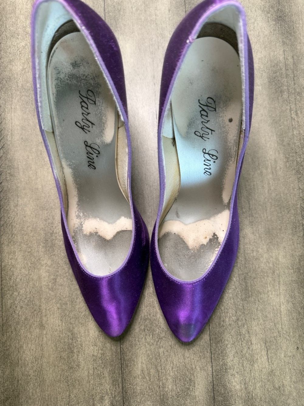 PartyLite Vibrant Purple Satin Pointed Pumps